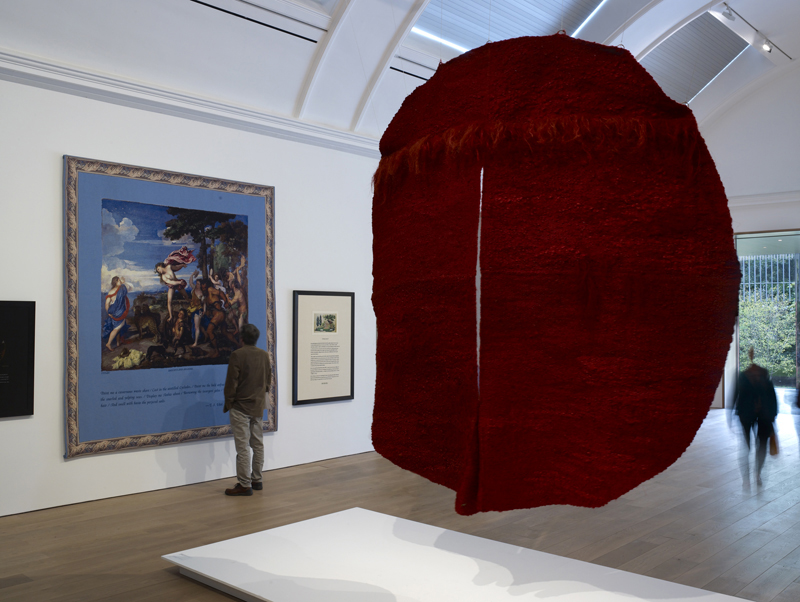 Magdalena Abakanowicz, 'Abakan Rouge III', 1970/71- foto Michael Pollard.