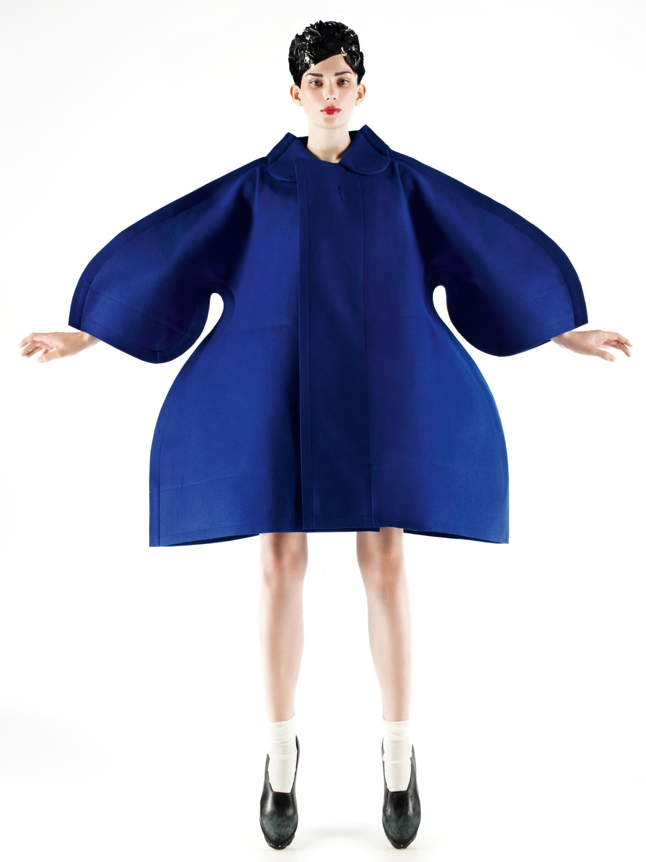 Comme des Garçons, herfst-winter 2012-13, foto Mark Segal, model Monika Sawicka.