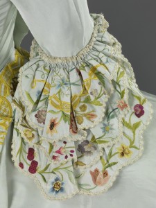 Detailfoto van de mouw van de trouwjurk.