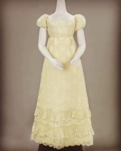 Japon van Blonde of zijden kloskant, circa 1815 - 1820.