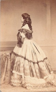Ghémar L.-J, Eugénie Doche (la Dame aux Camélias), inspirator van A. Dumas 1860-1862 (Eric Van Laethem collectie).