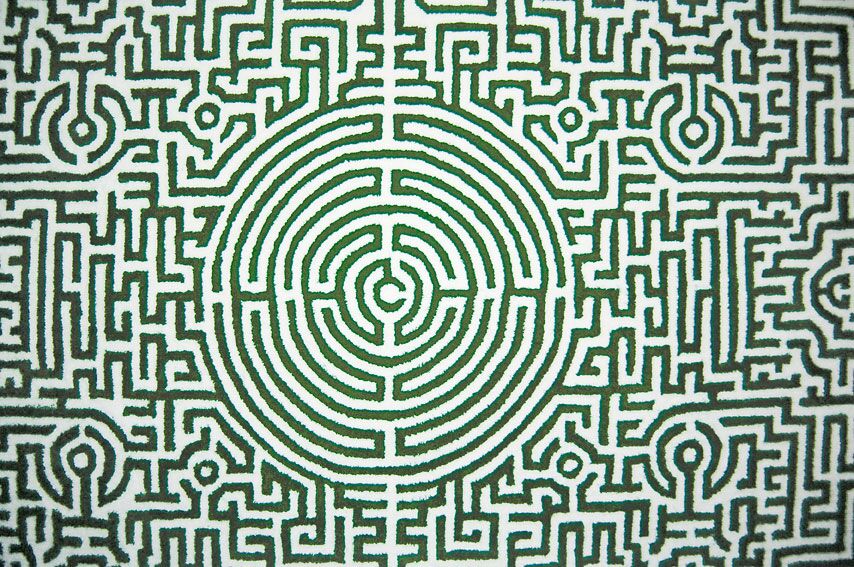 Labyrinth, karpet ontworpen door Studio Job, 2007.