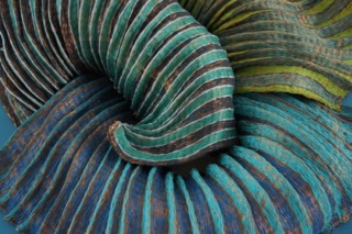Marijke Scheepstra, Gekleurde buizen (detail).