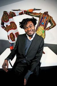 Yinka Shonibare (1962).