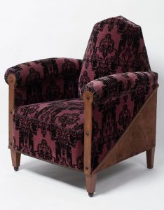 Fauteuil met trijpbekleding door Jaap Gidding, trijp van Léo Schellens & Co., Eindhoven, circa 1920-1925 - foto Tommy de Lange.
