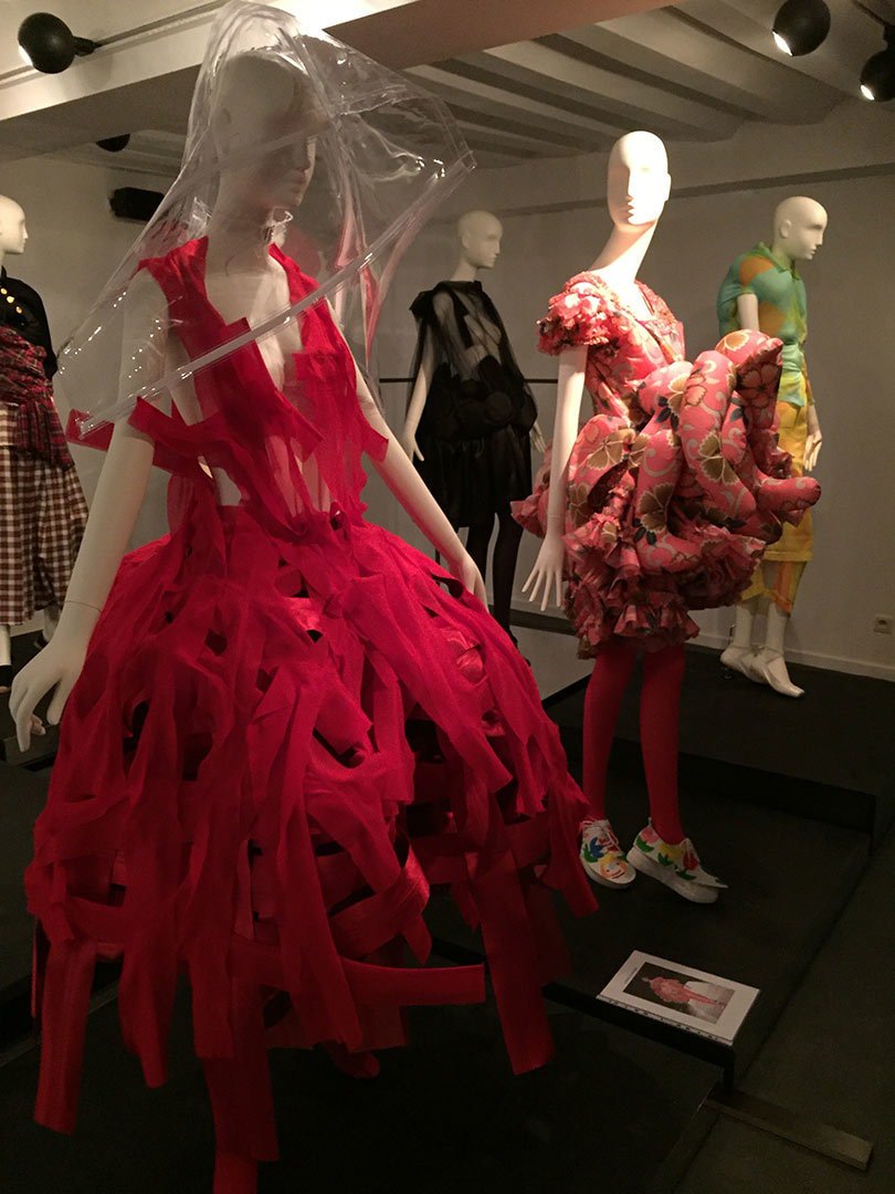 Overzichtsfoto van de tentoonstelling.